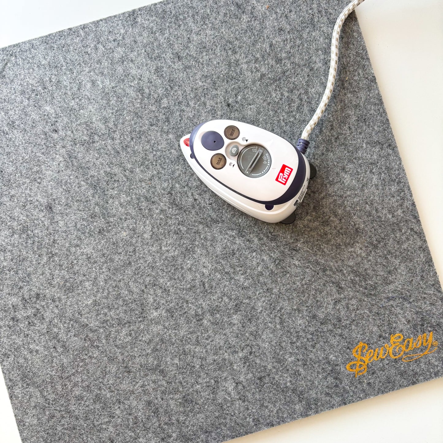 Prym - Mini Steam Iron