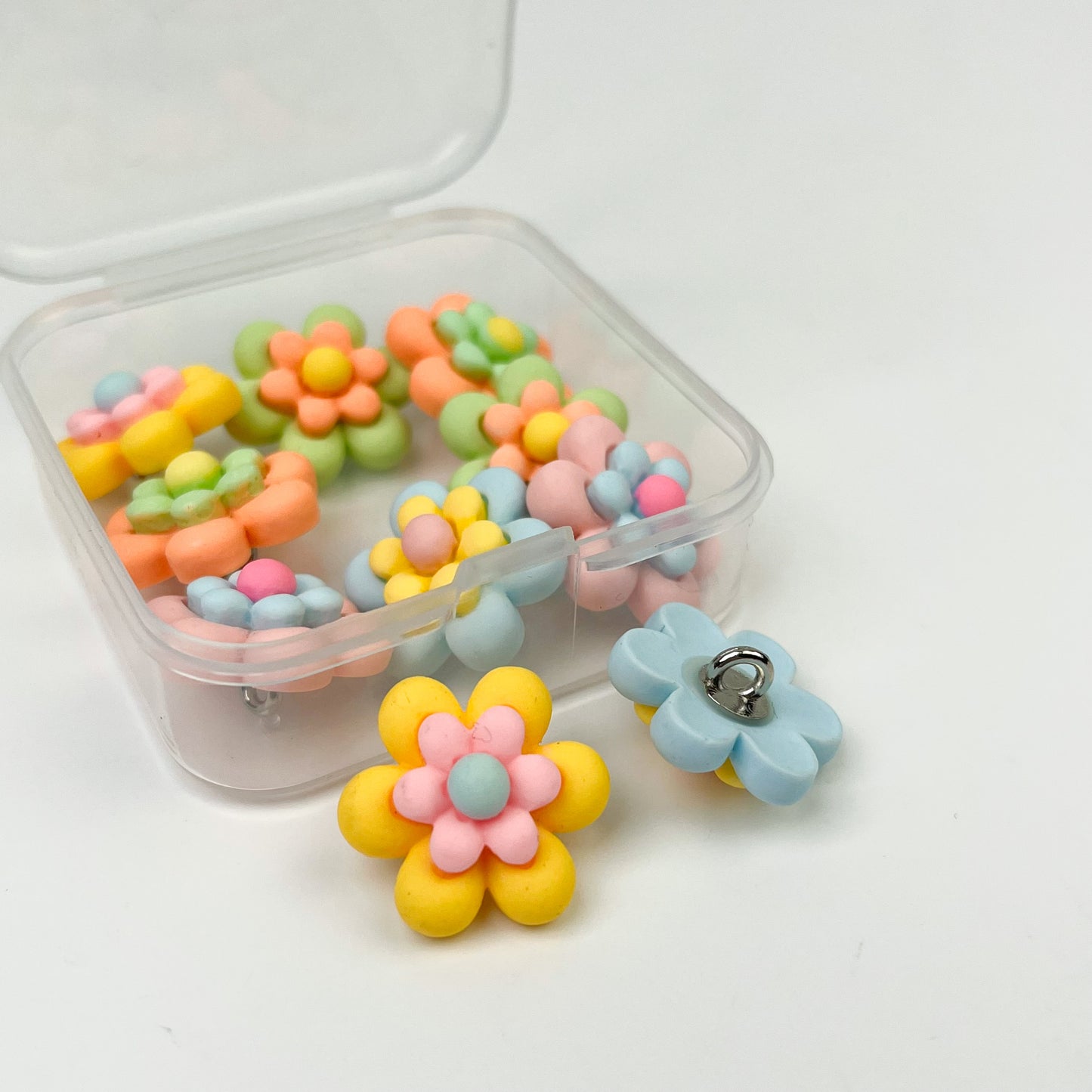 Sewing Gem - Flower Buttons with Shank - 2cm