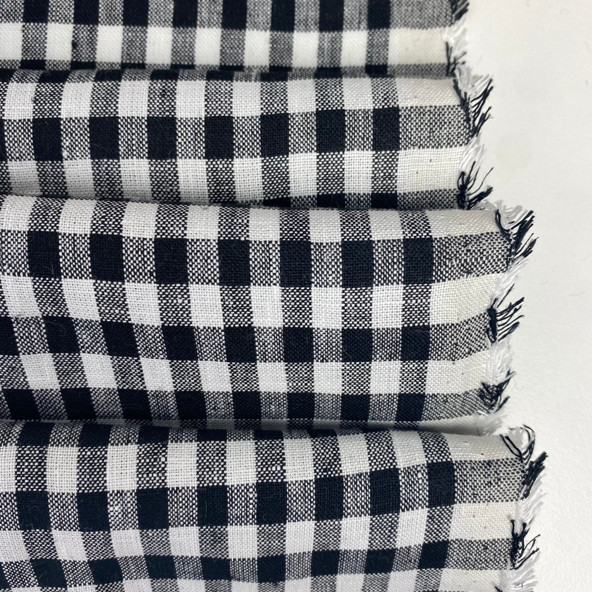 Collette - 100% Linen - Small Black Check