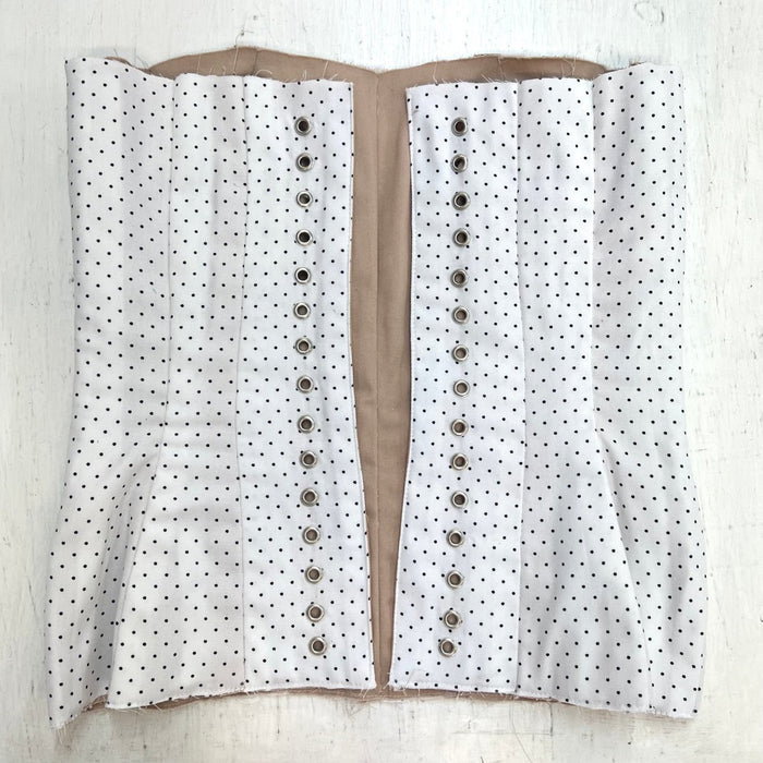 Applying Eyelets Using The Prym Pliers - Sewing Gem