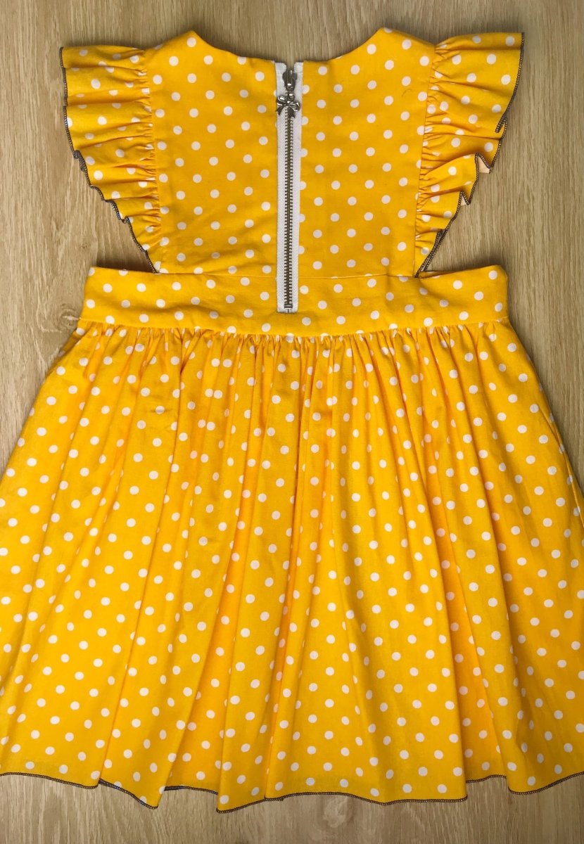 How to - Exposed Zipper on the Bebekins Polly Pinafore - Sewing Gem