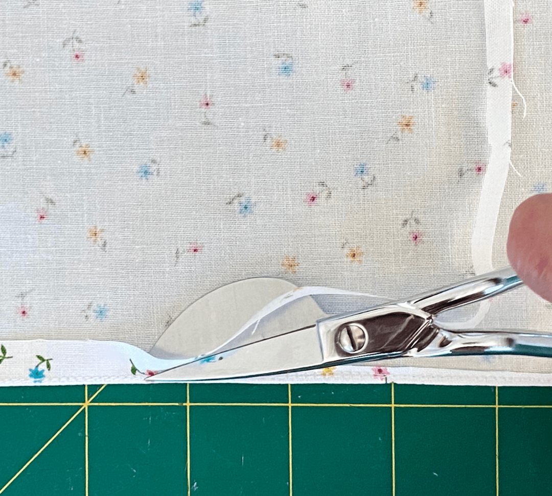 Narrow Hemming - Sewing Gem