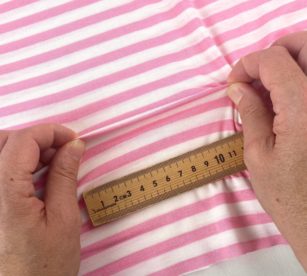 Tips For Working With Stretch Fabrics - Sewing Gem