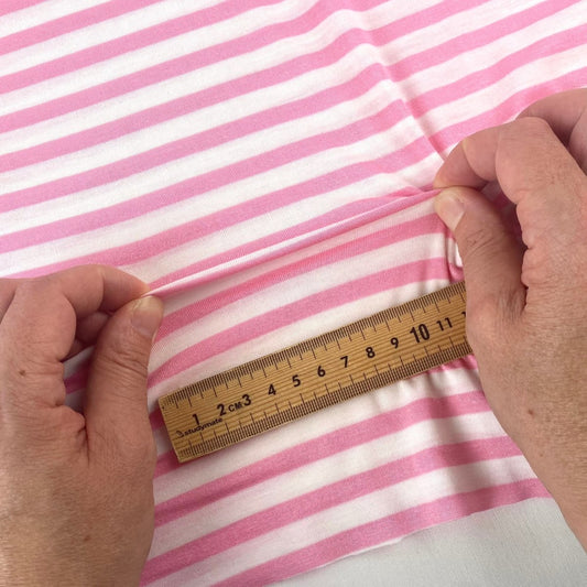 Tips For Working With Stretch Fabrics - Sewing Gem