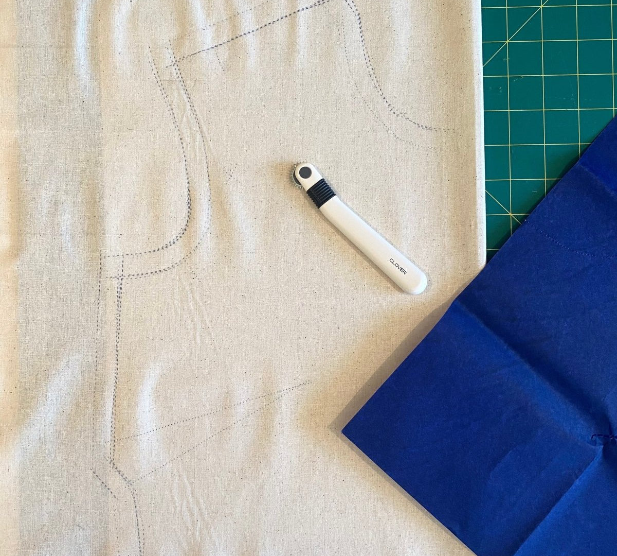 Tips On Tuesday - How To Use Carbon Paper - Sewing Gem