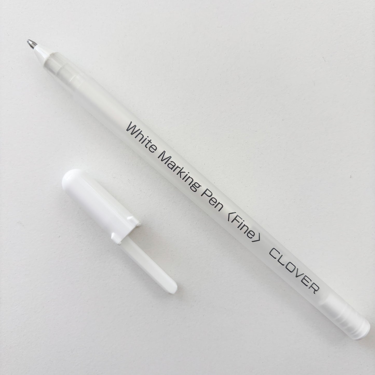 Clover - White Marking Pen (fine)
