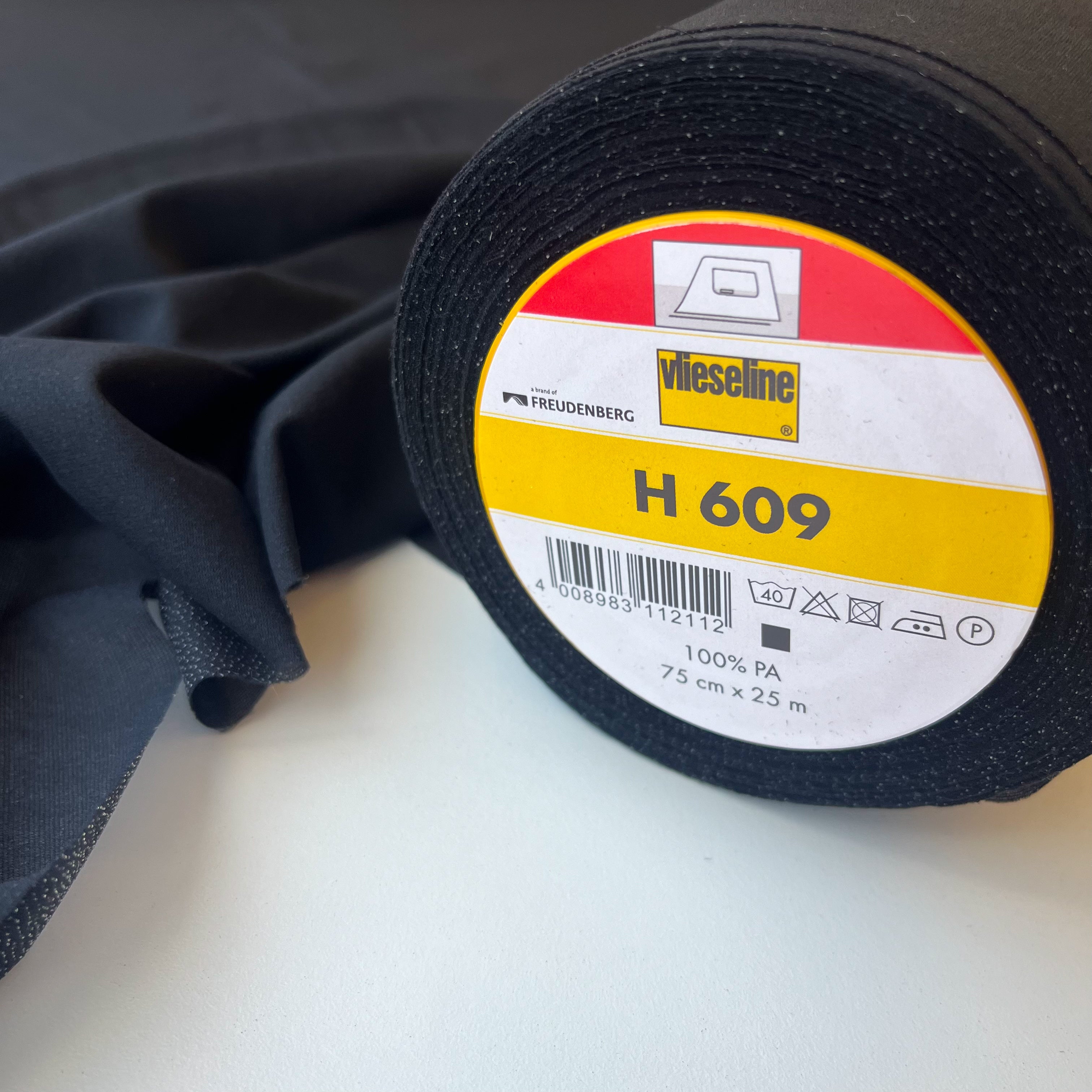 Vilene - Fusible Knit Interfacing - H609 - Black or White - price per 50cm