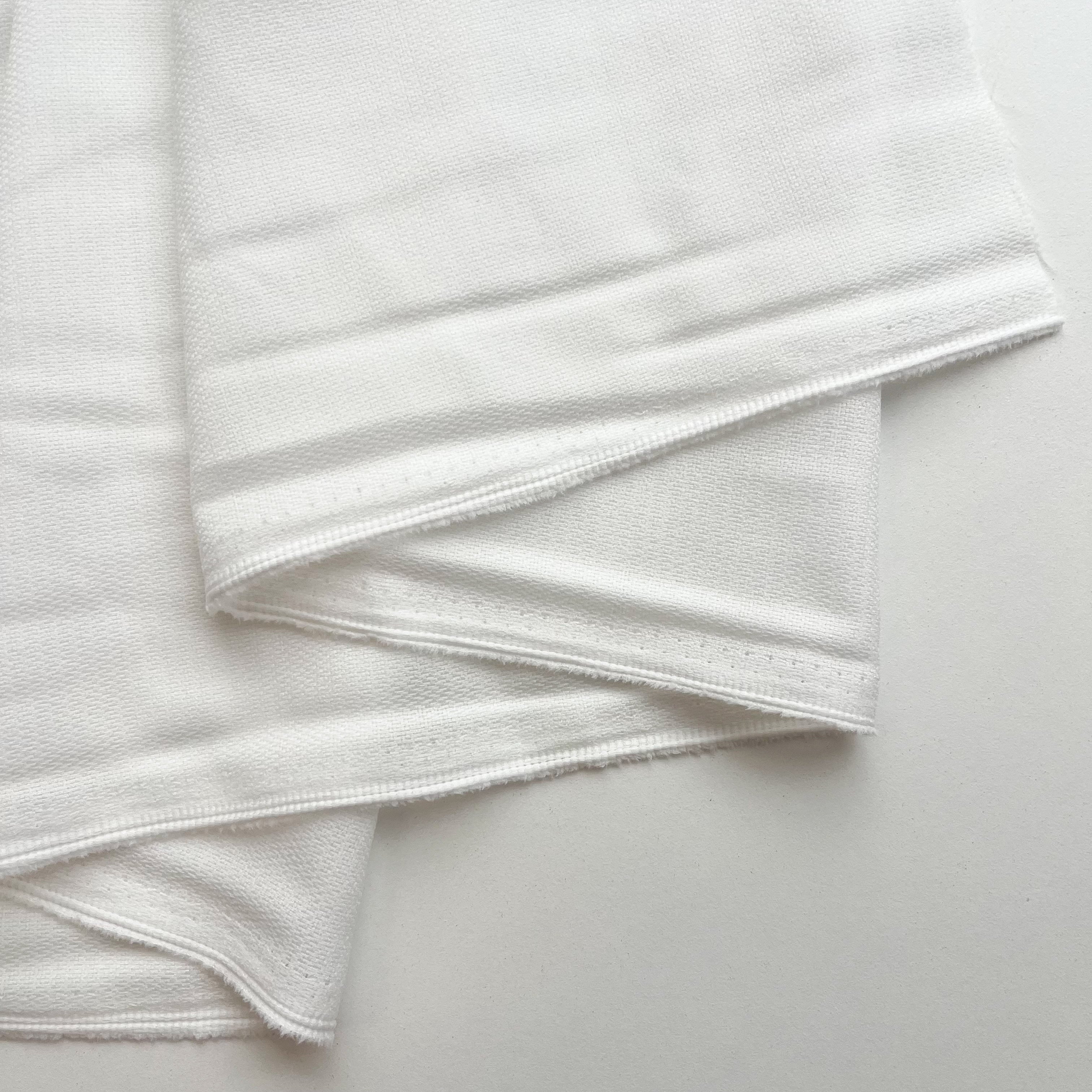 Freudenberg - Whisper Weft Fusible Interfacing - Black or Ecru - price per 50cm