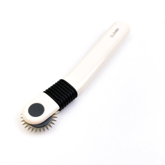 Clover - Tracing Wheel with Serrated Edges