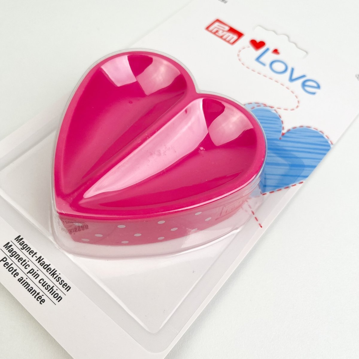 Prym Love - Heart Shaped Magnetic Pin Cushion - Sewing Gem