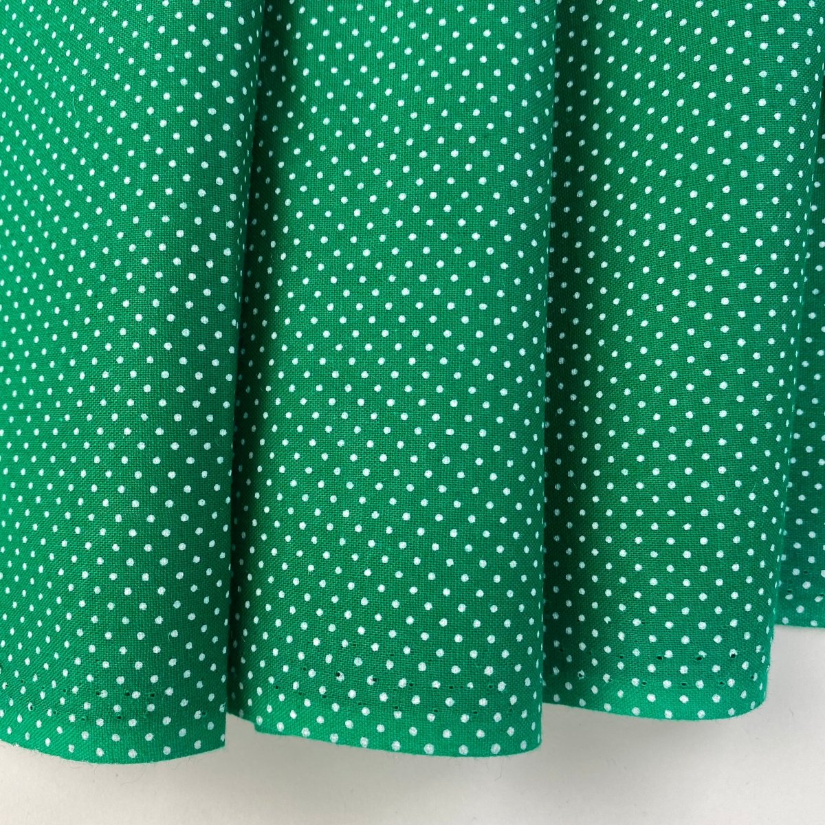 Sew Easy - Micro Dots - Christmas Green - Sewing Gem