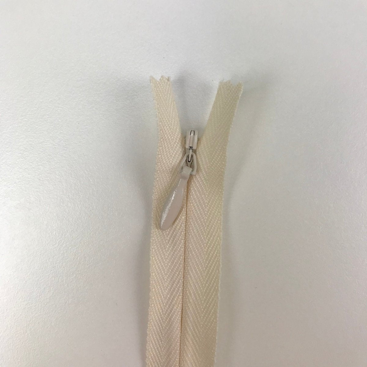 YKK Zipper - Invisible - 23cm (9") - Sewing Gem