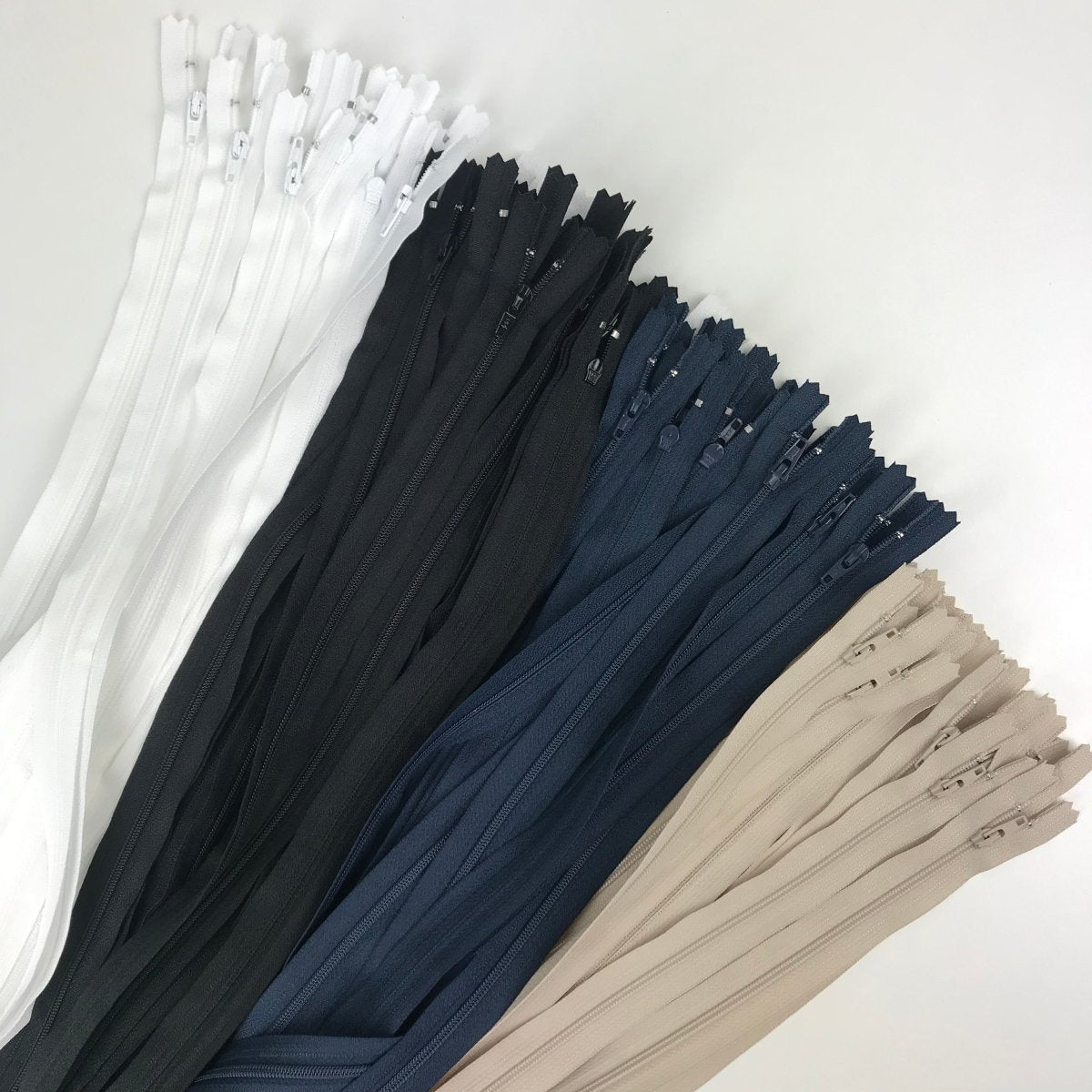 YKK Zipper - Skirt and Dress - 61cm (24") - Sewing Gem